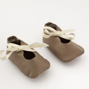 Zapatos bebé con cinta